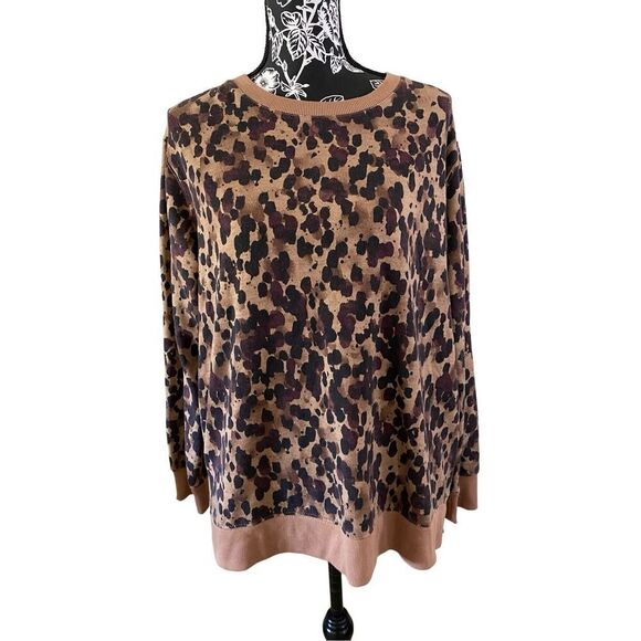 Stars Above Fleece Lined Pullover Crewneck Sweatshirt Leopard Print - Picture 1 of 11